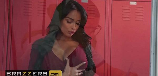  Big Tits at School - (Anissa Kate, Lil D) - Fucked In Front Of Class - Brazzers